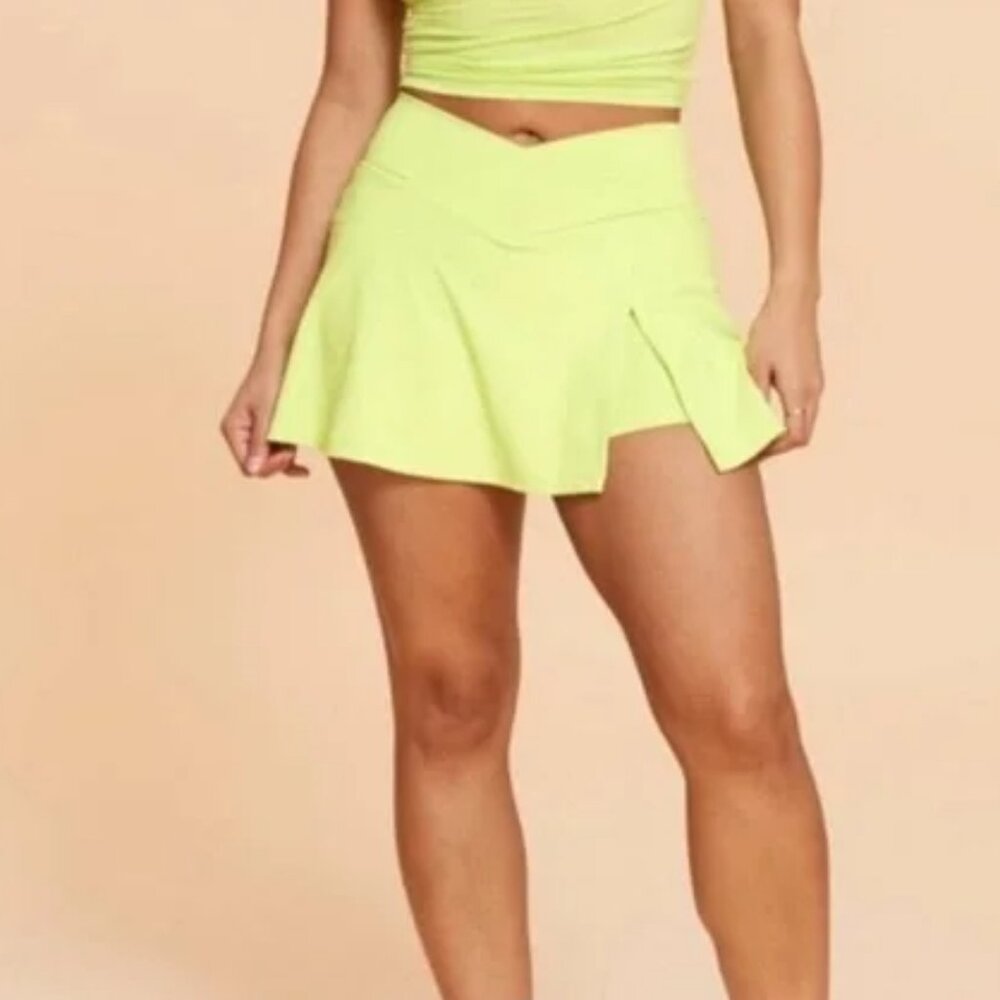 Blogilates Skort Large Yellow Criss Cross Sllit High Rise Limeade Athletic